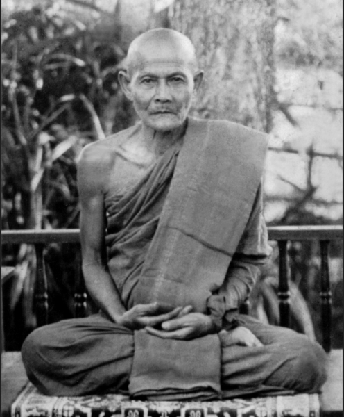 File:Ajahn Mum seated.png