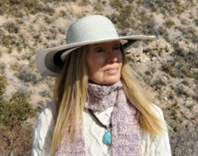 File:Tanya Storch profile.png